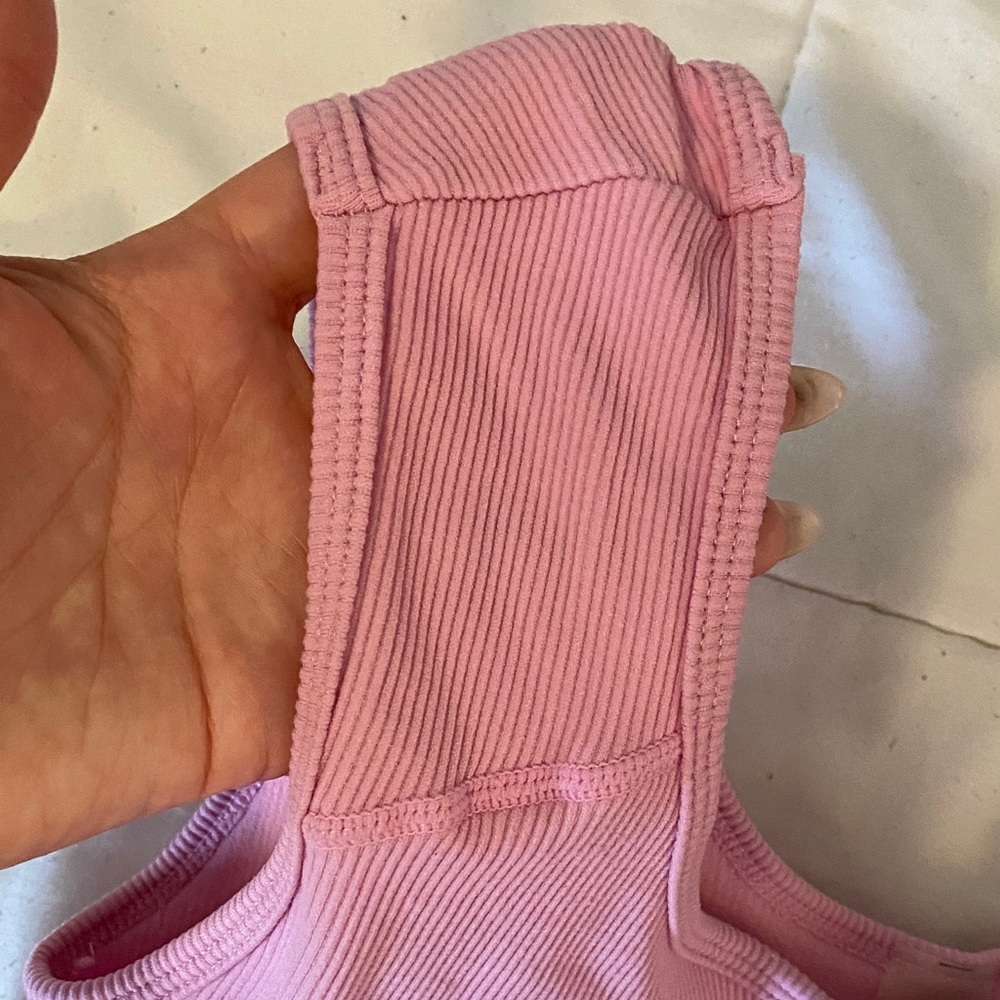 Light Pink Ribbed Tank Top - Picture 3 of 7